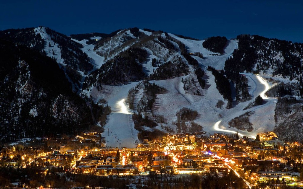 Aspen-Colorado-at-night