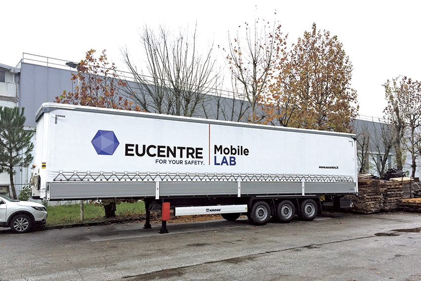 MOBILE-LAB-Eucentre-in-collaborazione-con-PERINGENERATORS-4