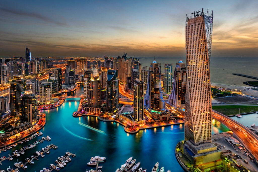 3-Peringenerators-at-Middle-East-Energy-2020-Dubai